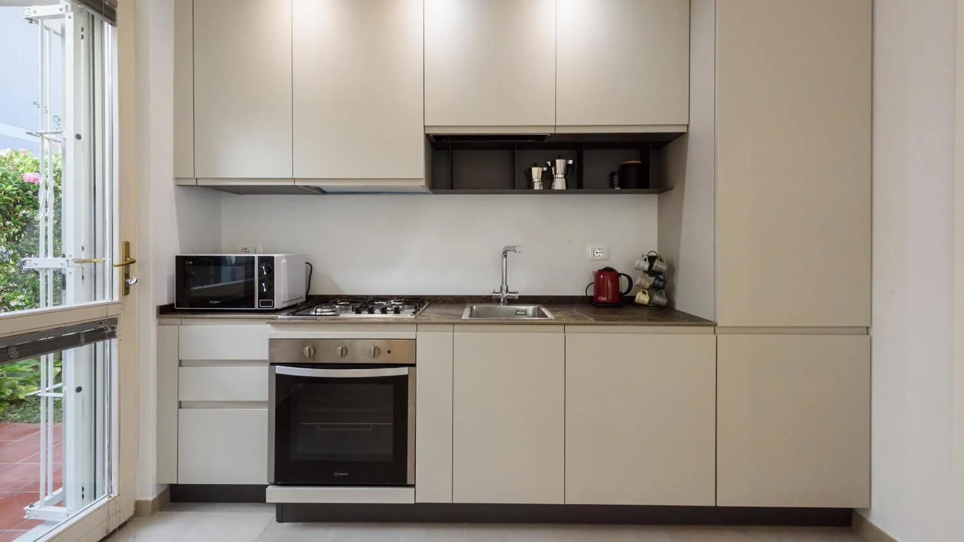Apartment New Style In Forte Dei Marmi Private Parking