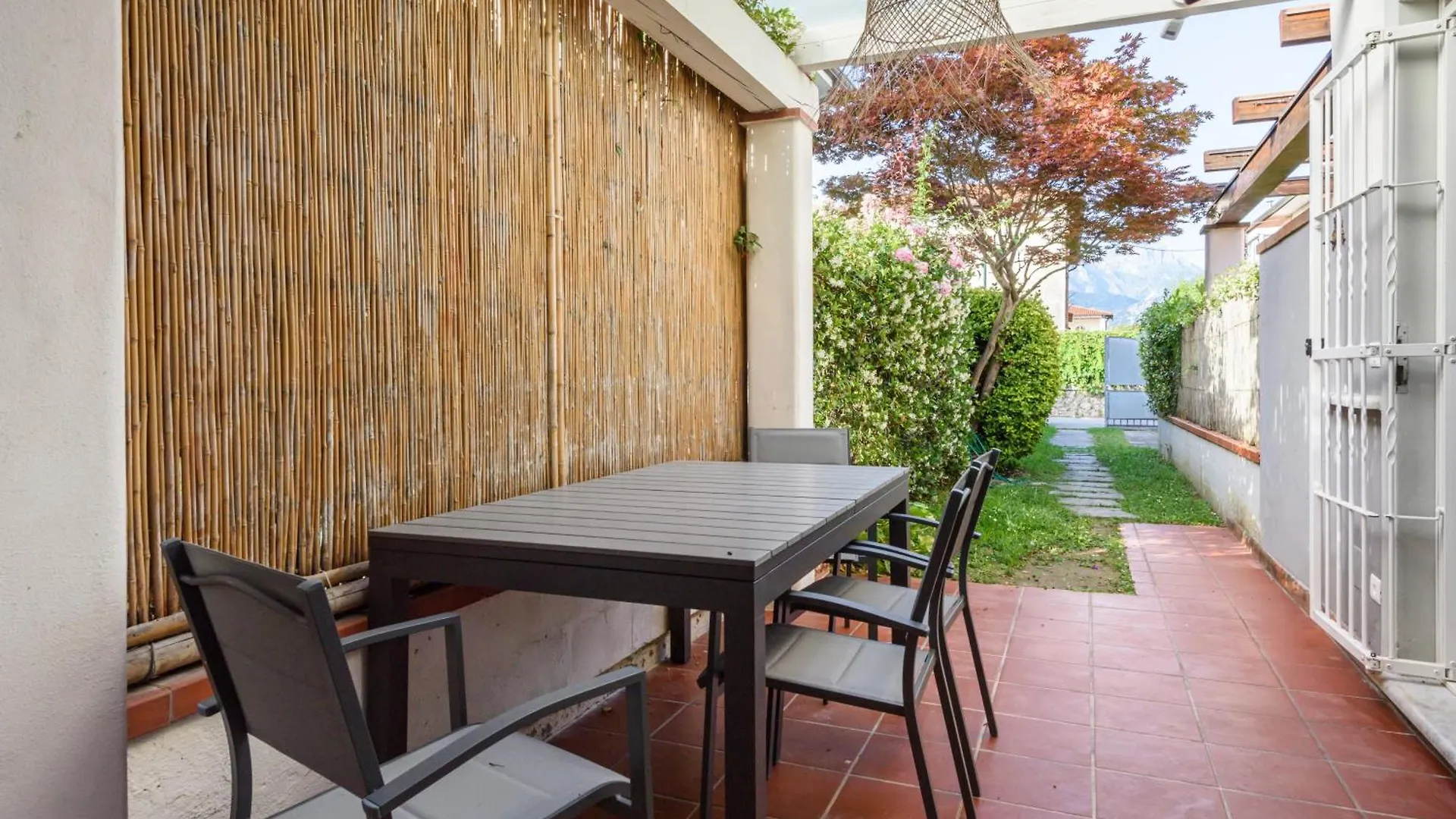 Lejlighed New Style In Forte Dei Marmi Private Parking Italien